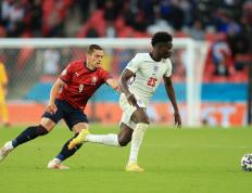 开云体育官方网站-欧洲杯冠军之争：英格兰vs意大利的简单介绍