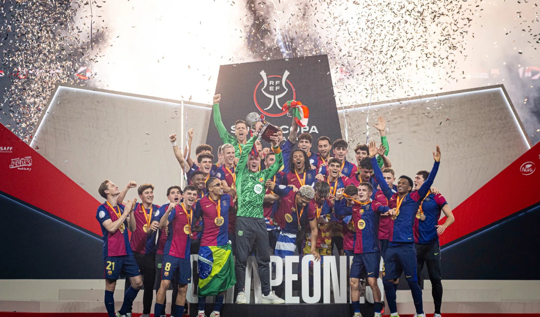 开云体育APP下载-小组赛一触即发！巴萨、利物浦、皇马争霸