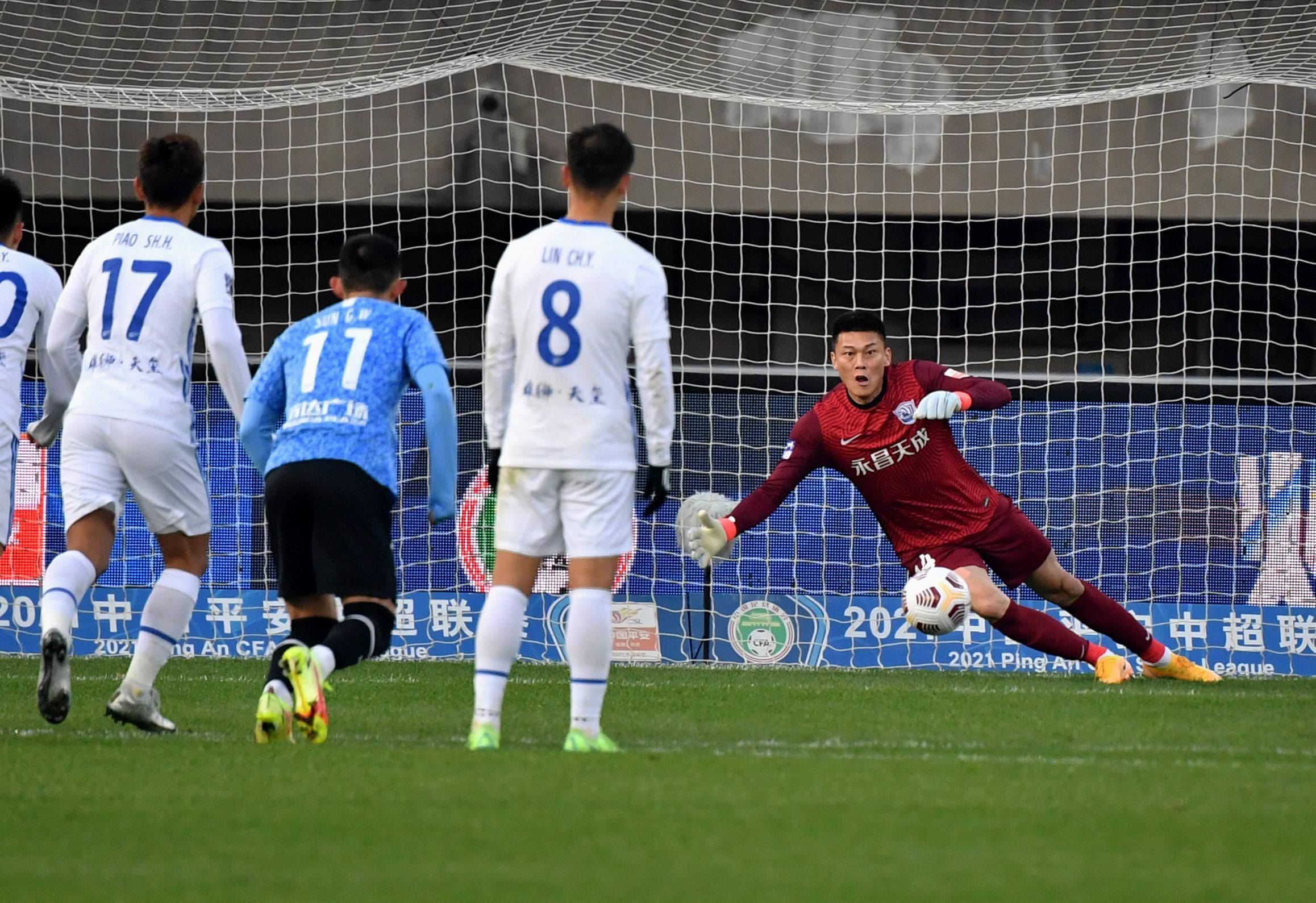 开云体育下载-吉林绿城以一分优势战胜新疆雄狮的简单介绍