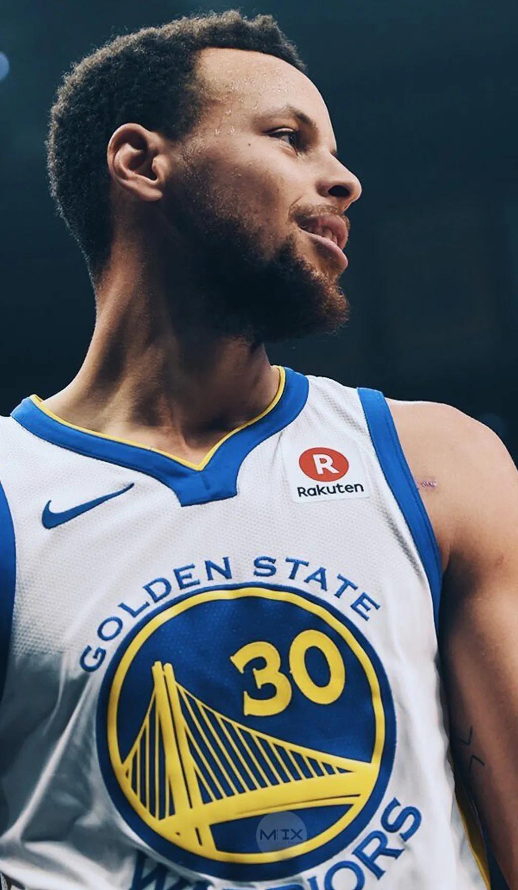 开云体育中国-勇士大胜独行侠,库里末节砍下15分