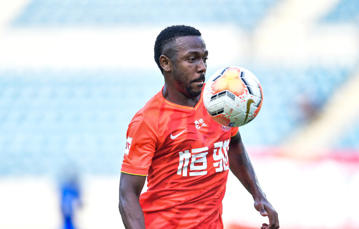 开云体育官方网站-防守反击战术高效，球队取胜信心倍增