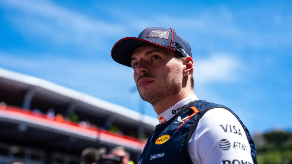 开云官网-阿斯顿马丁翻盘梅赛德斯，维斯塔潘关键制胜的简单介绍