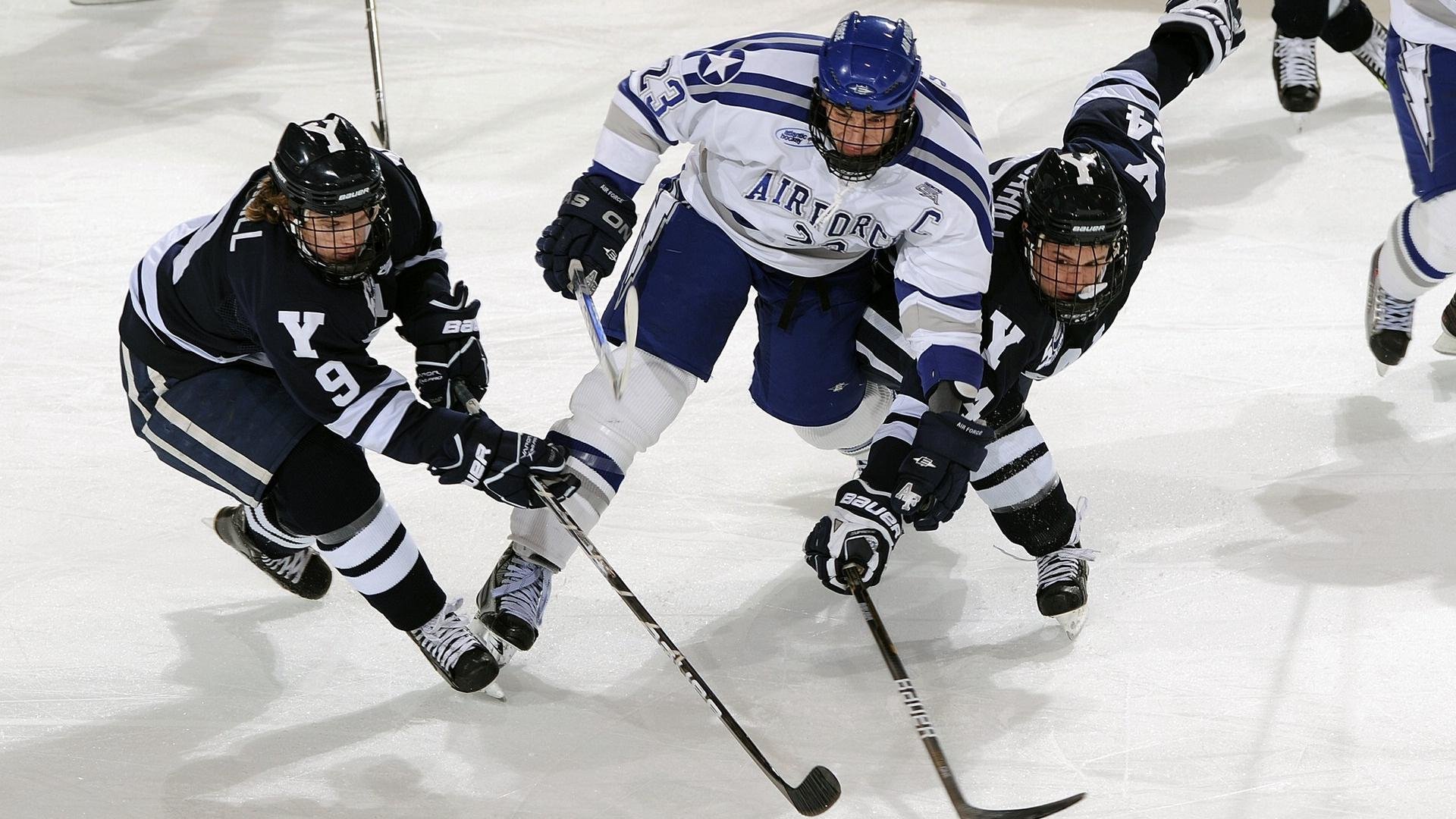 开云体育中国-从加时绝杀到欧冠之巅，托尼如何带领比利亚雷亚尔战胜阿森纳并接管决赛
